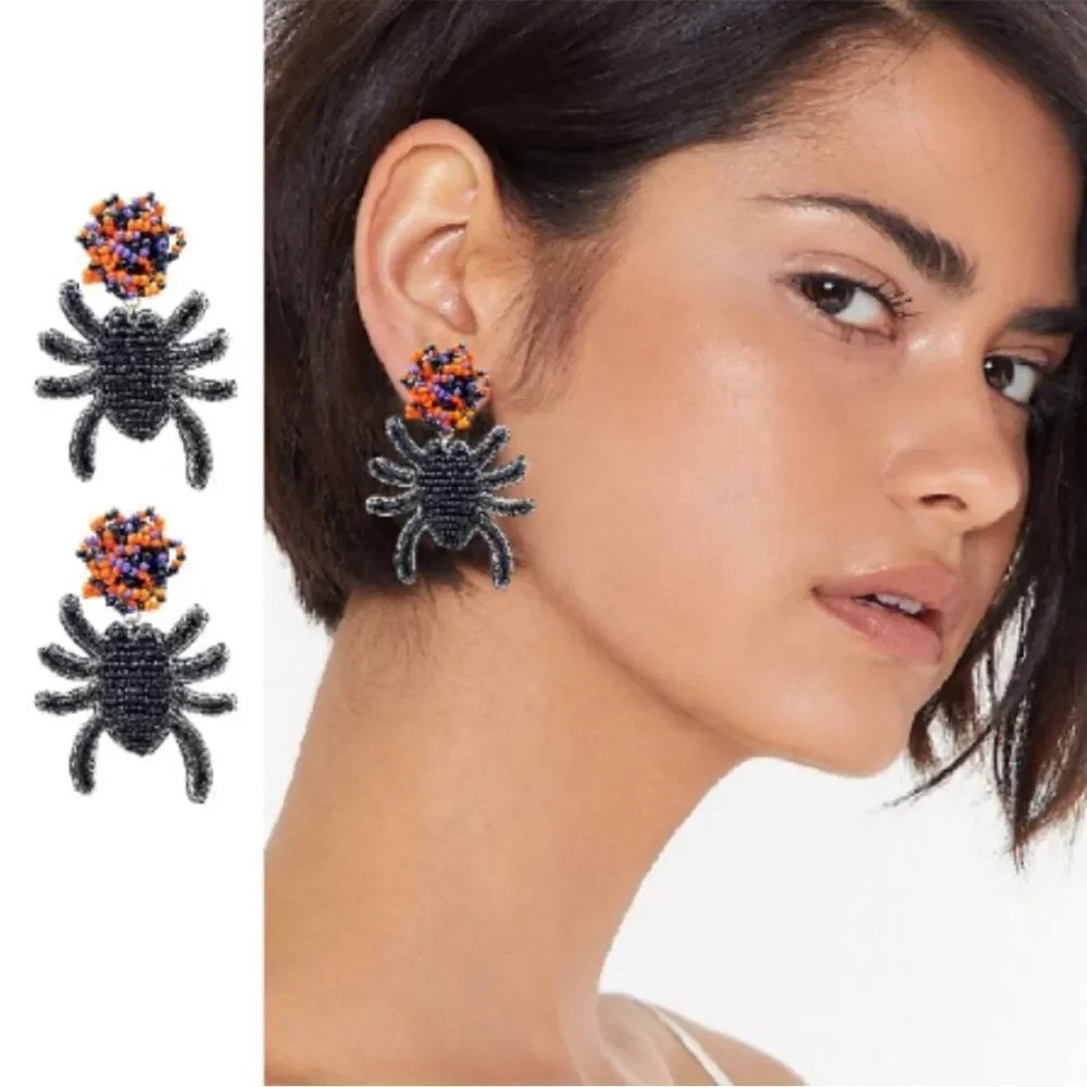 Halloween Black Spider Seed Bead Earrings new